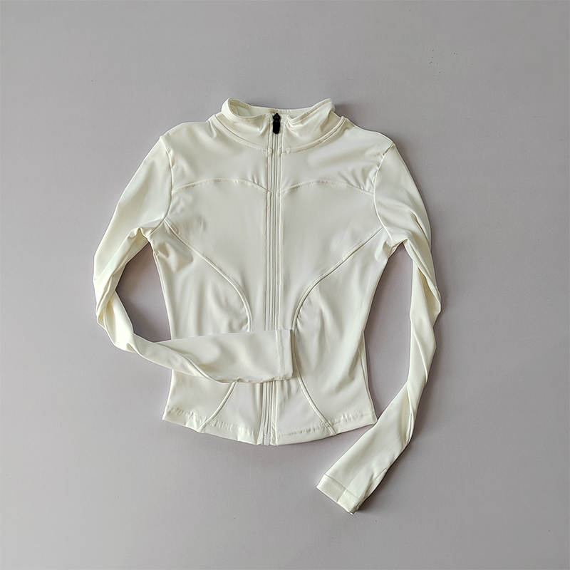 Outdoor Sports Long Sleeved Wo - Yoga & Fitness With Denise のレビューと価格