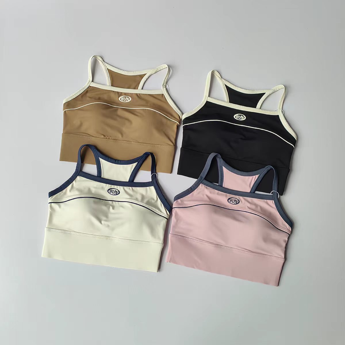 Women Color Block Sports Bra w - Yoga Blocks のレビューと価格
