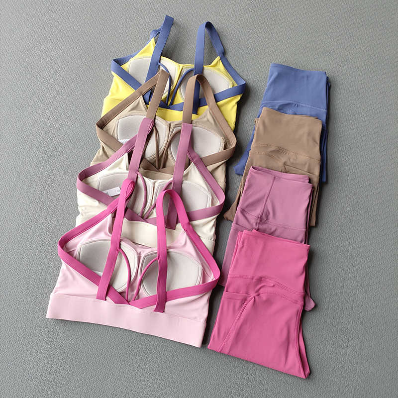 Yoga set, high-intensity yoga  - Yoga & Fitness With Denise のレビューと価格