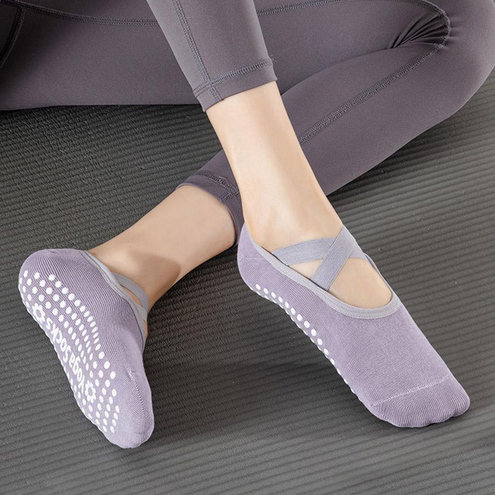 Professional Women Yoga Socks  - Yoga Dance & Fitness Center Llc のレビューと価格