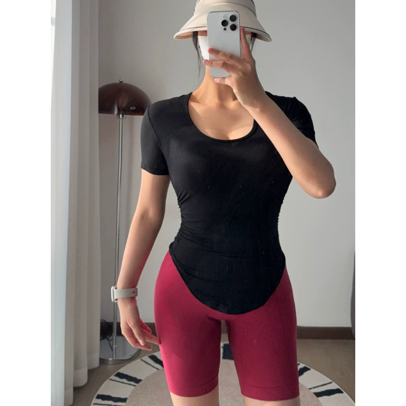 Oxygen Girl Pure Desire Sweet  - Oxygen Yoga & Fitness University Village のレビューと価格